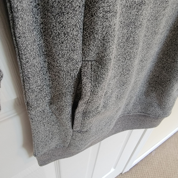 Converse sweater - Picture 4 of 4